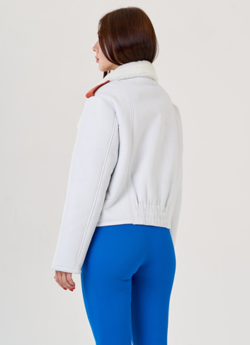 Женская дубленка белого цвета Женская дубленка белого цвета