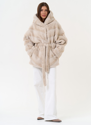 Женская шуба из эко меха с поясом