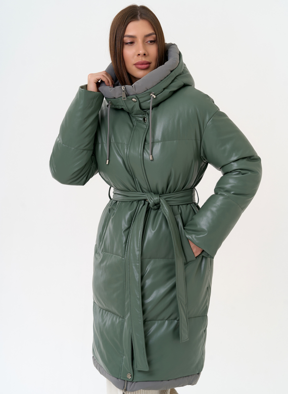 Женский пуховик из эко кожи с капюшоном