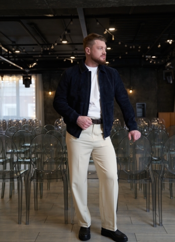 Мужская куртка бомбер из натуральной замши