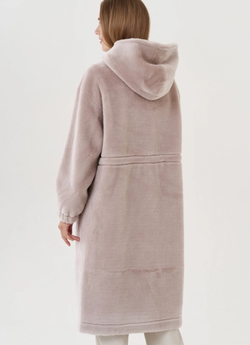 Пальто женское с капюшоном 