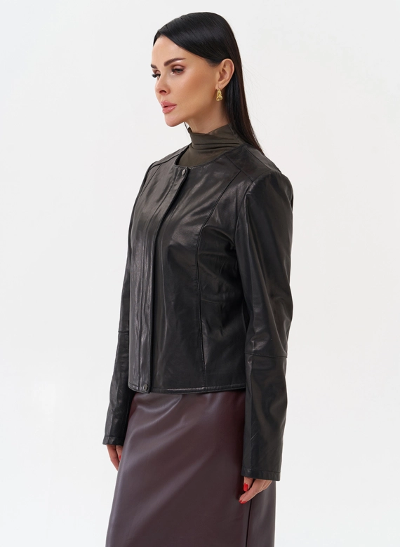 Женская кожаная куртка