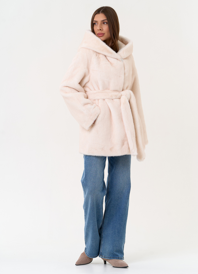 Женская шуба из эко меха с капюшоном модель № 31247 в кредит