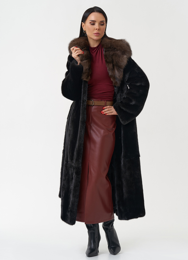 Норковая шуба с капюшоном из меха соболя модель № 30479 универмаг малина