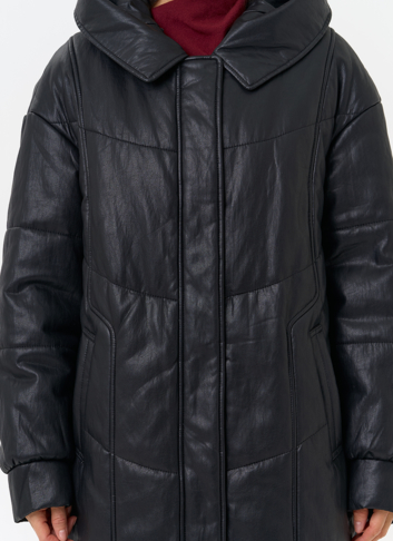 Женский пуховик из эко кожи со съемным эко мехом